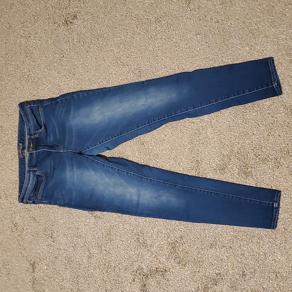 L.L.Bean signature skinny jeans - Picture 3 of 3